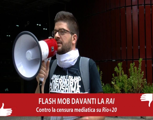 flash-mob-davanti-la-rai-contro-la-censura-mediatica-su-rio20