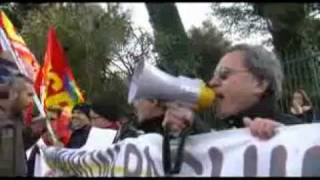 roma-9-febbraio-2012-solidarieta-al-popolo-greco-presidio-allambasciata-libera-tv
